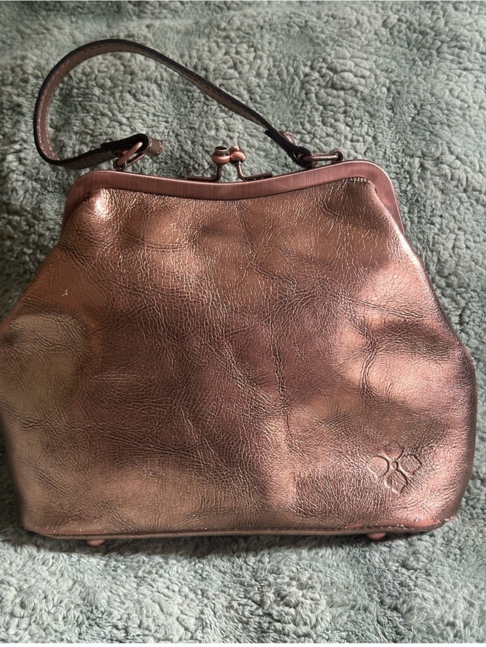 Patricia Nash Metallic Bronze Leather Kiss-lock shoulder Bag